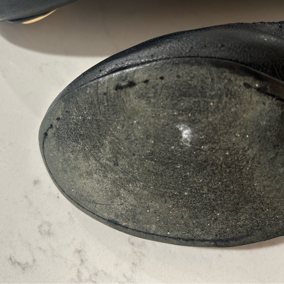 Tory Burch Black Leather Ballet Flats with Gold Logo Medallion - Picture 12 of 12